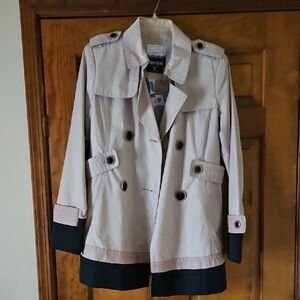 Kensie Women's Tan and Black Trench Coat Sz L